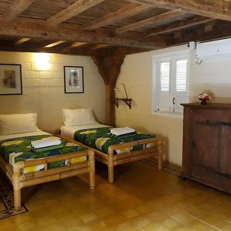 Bukit Asri Lodge Seraya Room photo